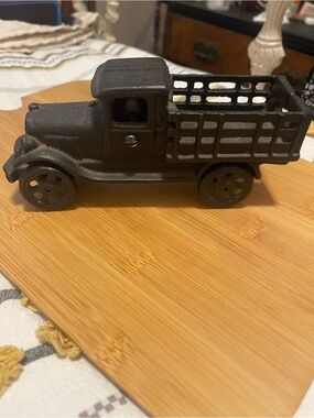 Vintage Cast Iron Black Model T Stake Bed Truck - 6.75" Long